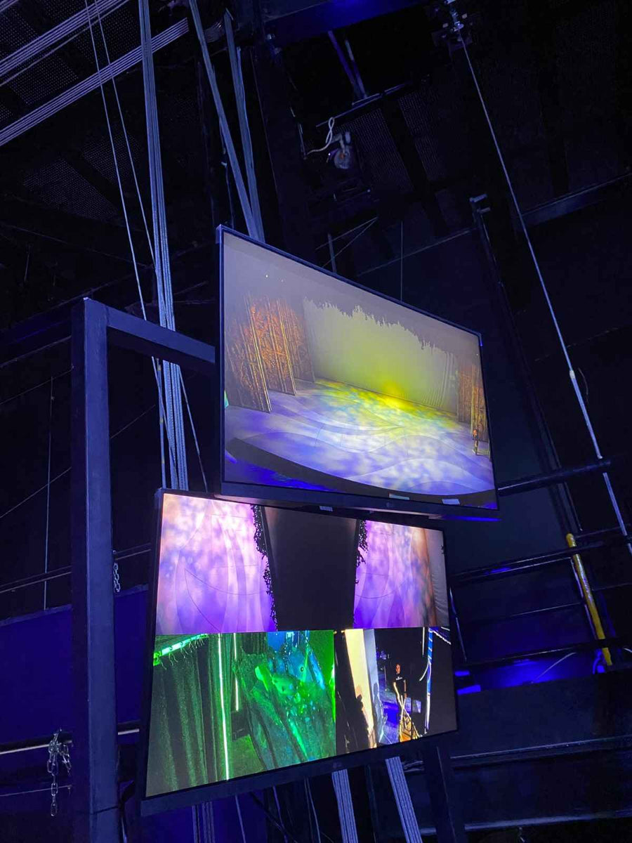 Taman Safari Bali, Varuna Underwater Theatrical Dining